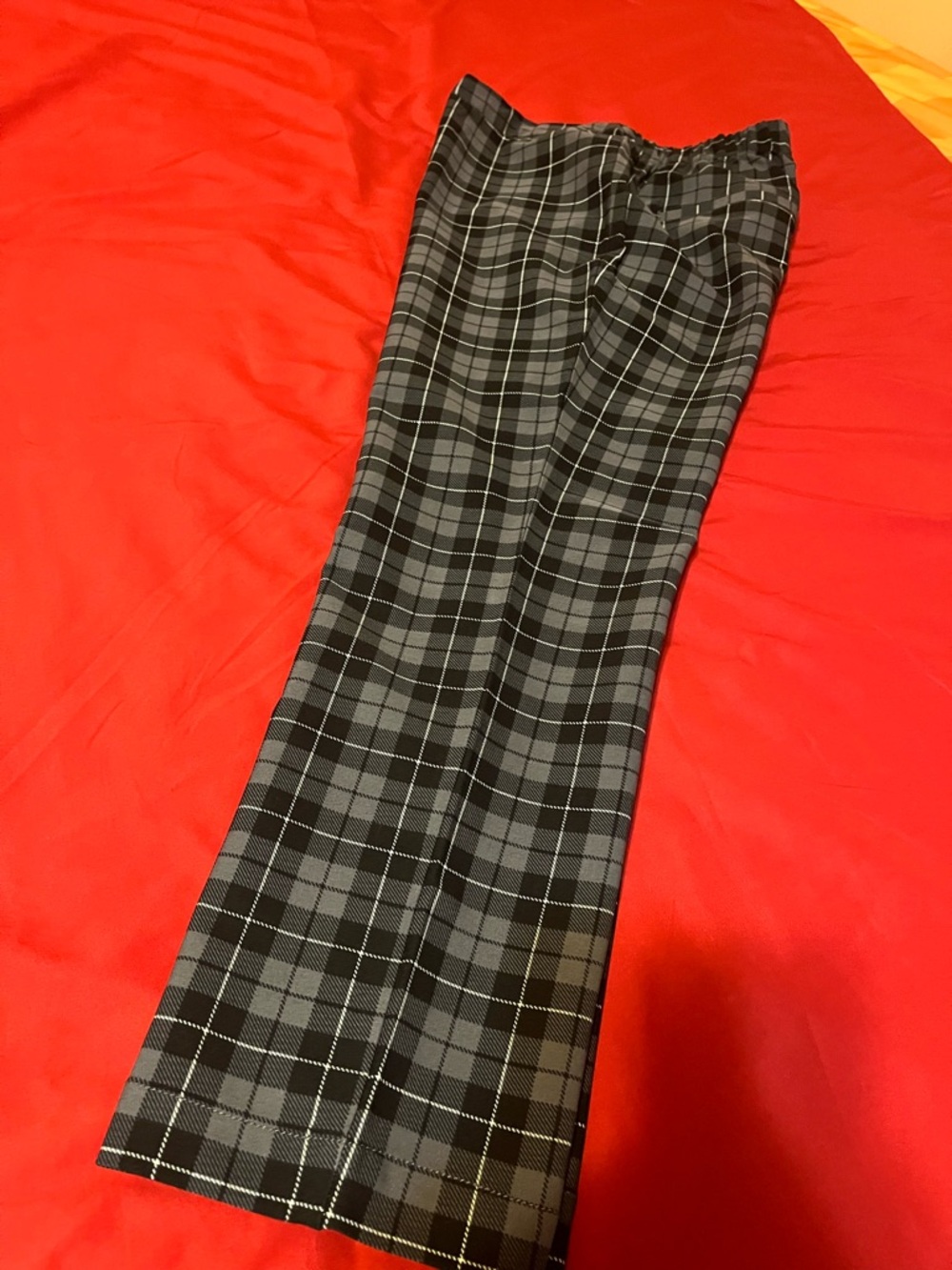 Isaac Mizrahi Black and Gray Plaid Women’s Pants